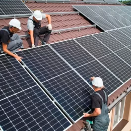 Quase-70porcento-dos-brasileiros-ja-pensaram-em-ter-energia-solar-residencial-960x540.jpg